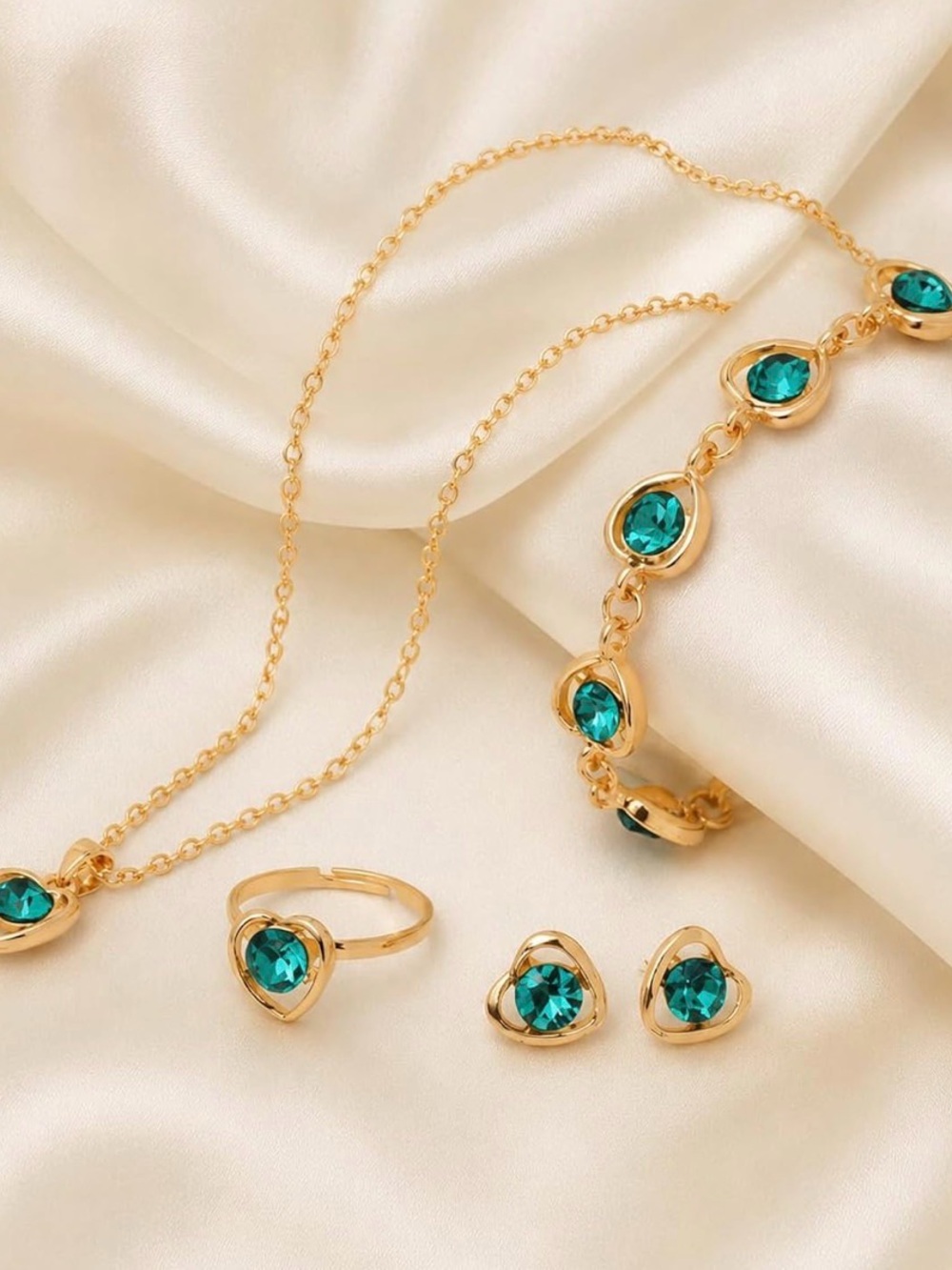 Gold-Plated Necklace and Jewelry Set with Teal Green Stones - Women